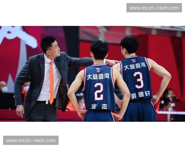 杜锋教练在季后赛首轮开始演练新阵容，通过调整徐杰的持球比重来激活全队传导